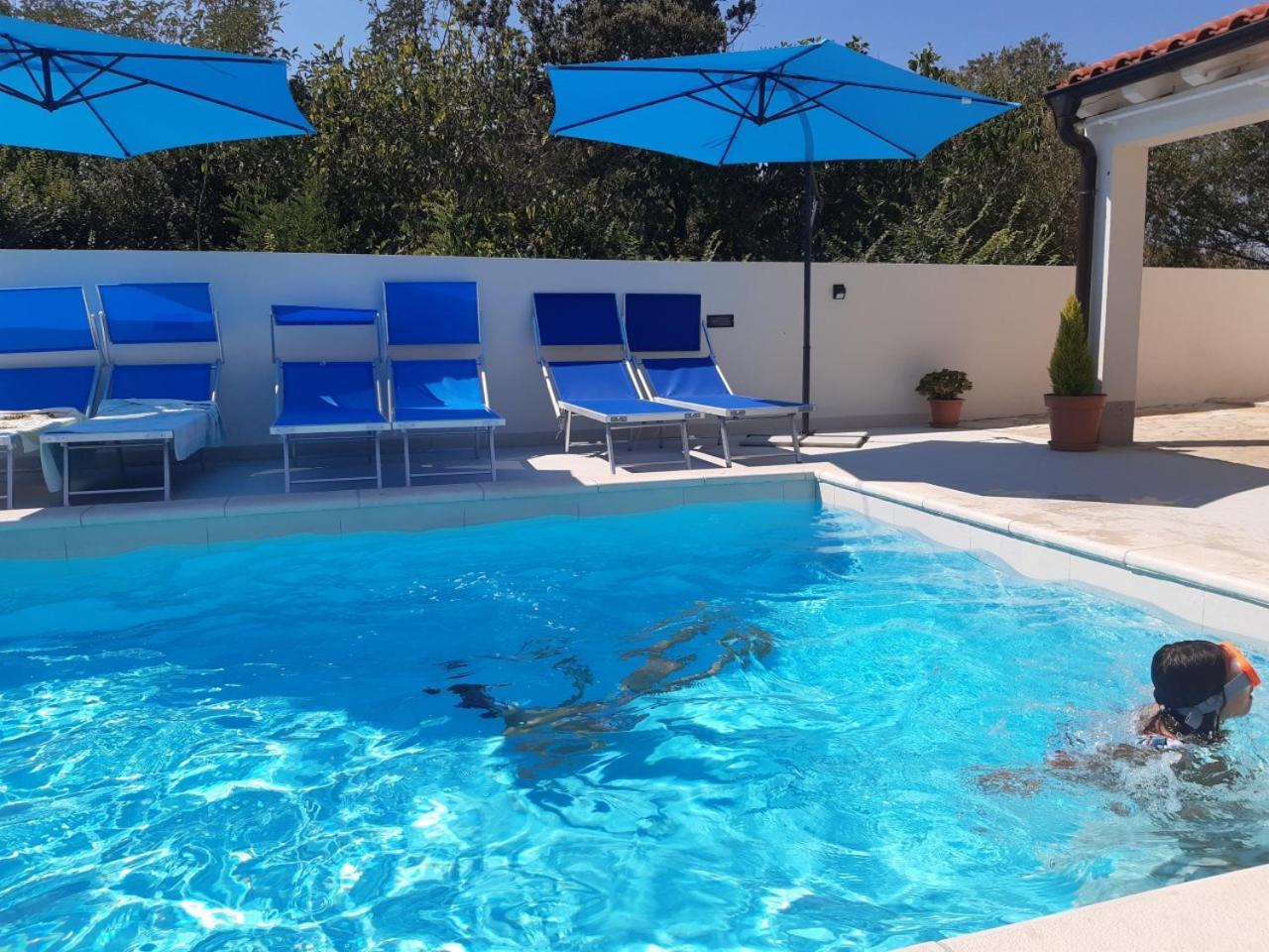 Villa Bianca - Apartment With Private Pool Privlaka  Eksteriør bilde